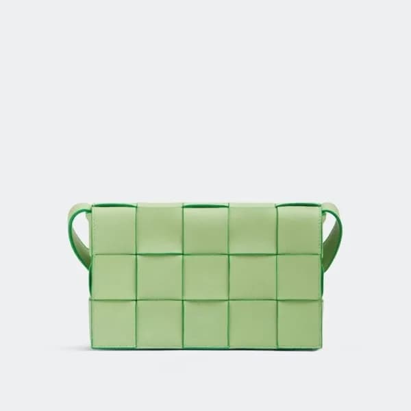 보테가베네타 남/녀 그린 카세트백 - Bottega Veneta Unisex Green C… - 1