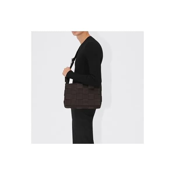 보테가베네타 남성 블랙 카세트백 - Bottega Veneta Mens Black Cass… - 1
