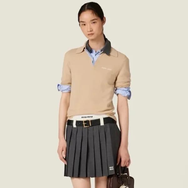 미우미우 여성 폴로 티셔츠 - Miumiu Womens Polo Tshirt - mic53… - 1