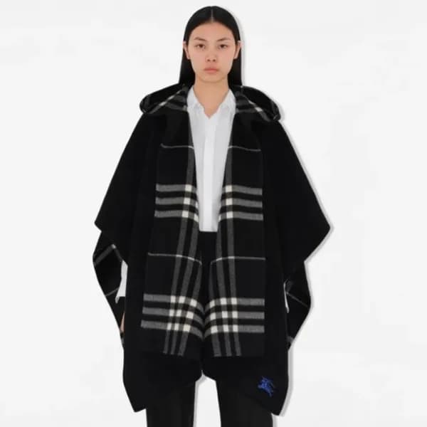 버버리 여성 리버시블 체크 케이프 - Burberry Womens Reversible Ch… - 1