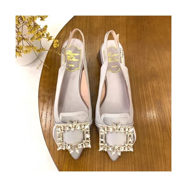 Roger Vivier 2019 Ladies Silk Middle-heel Slingbac… - 1