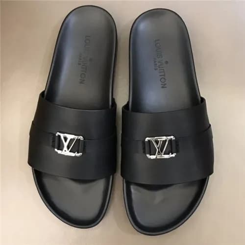 Louis Vuitton 2021 Men's Leather Slipper - 루이비… - 1