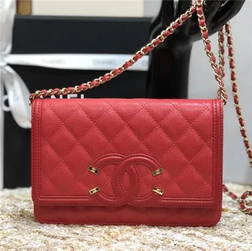 Chanel 2021 Women's Leather Chain Shoulder Bag… - 1
