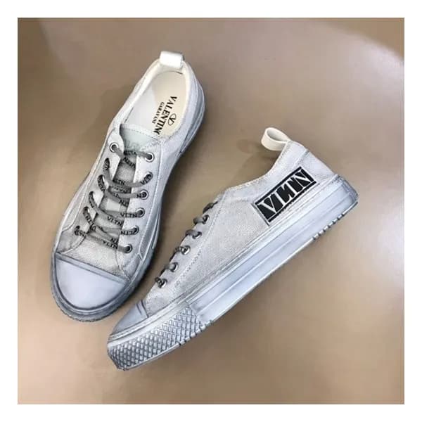 발렌티노 남성 트렌디 그레이 스니커즈 - Mens Gray Sneakers - val025… - 1