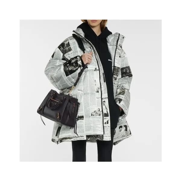 발렌시아가 여성 블랙 네오 클래식 - Balenciaga Womens Black Shoul… - 1