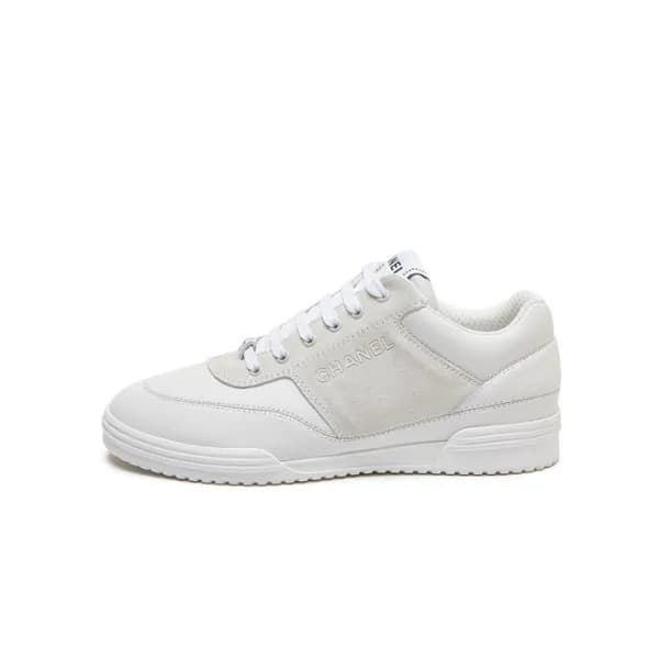샤넬 여성 화이트 스니커즈 - Chanel Womens White Sneakers - ch… - 1