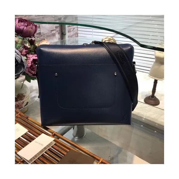 Louis Vitton Grigori Messenger Shoulder Bag,35cm -… - 1