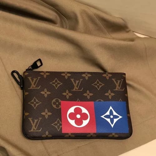 Louis Vuitton 2019 Monogram Pochette Clutch ,24cm … - 1