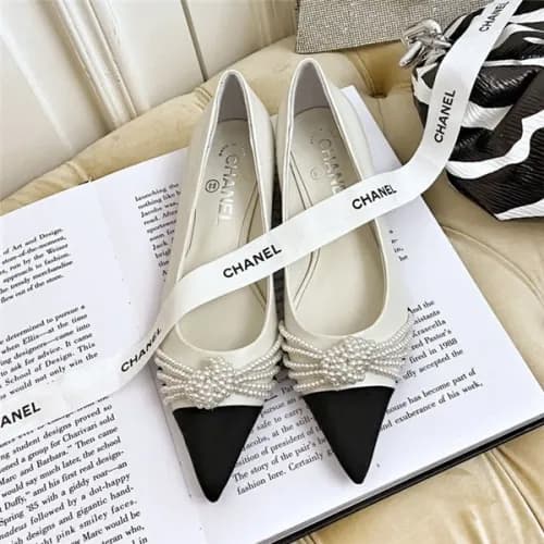Chanel 2020 Women's Leather Flat - 샤넬 2020 여성용… - 1