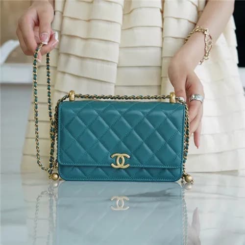[럭셔리한]Chanel 2021 Women's Leather Cross Bag,19… - 1