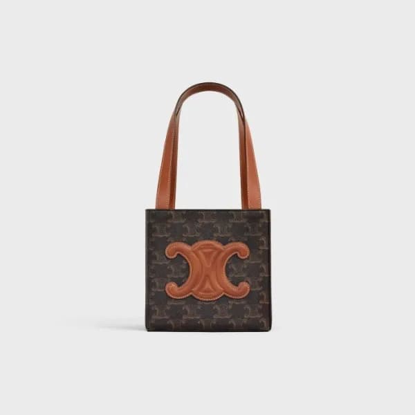 셀린느 여성 CuirTriomphe 카멜 토트백 - Womens Camel Tote Bag… - 1