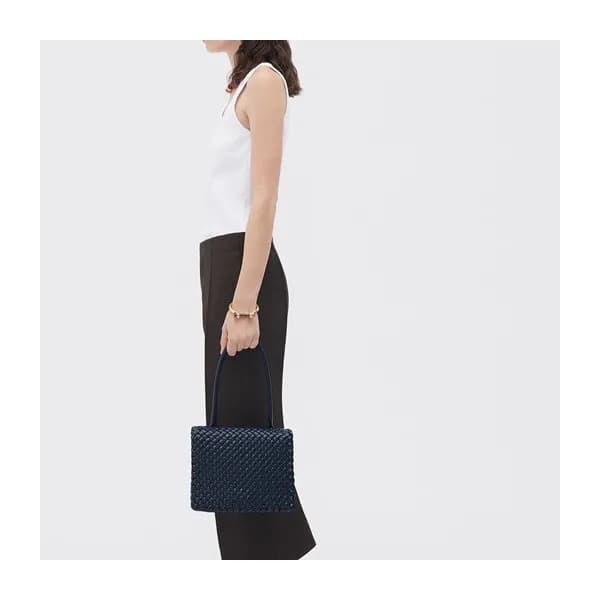 보테가베네타 여성 네이비 패티백 - Bottega Veneta Womens Navy Pat… - 1