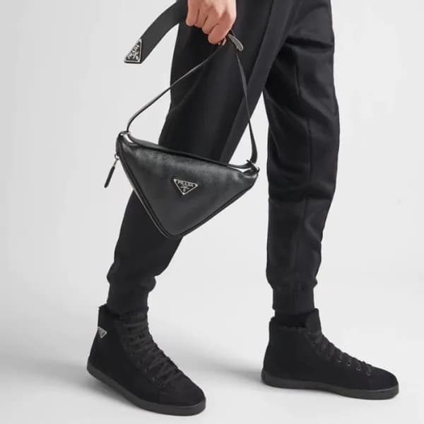 프라다 남성 블랙 하이탑 스니커즈 - Prada Mens Black Sneakers - p… - 1