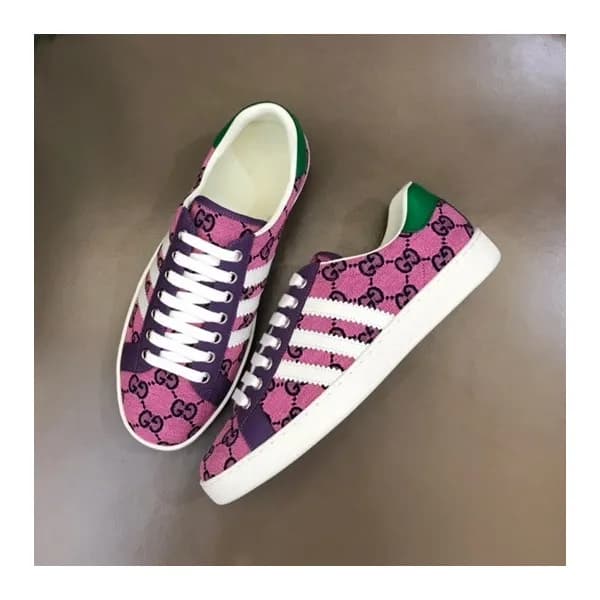 구찌 남/녀 핑크 스니커즈 - Gucci Unisex Pink Sneakers- gu559… - 1