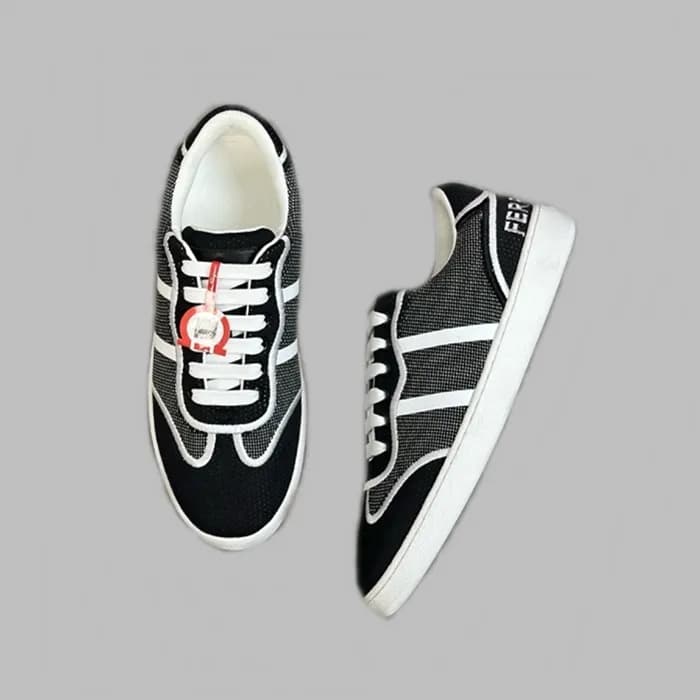 페라가모 남성 블랙 스니커즈 - Ferragamo Mens Black Sneakers - … - 1