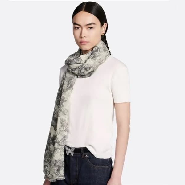 디올 여성 뜨왈 드 주이 스카프 - Dior Womens Toile de Jouy Scar… - 1