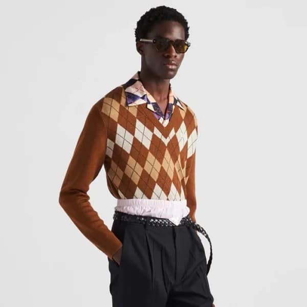 프라다 남성 브이넥 스웨터 - Prada Mens V-neck Sweater - prc34… - 1