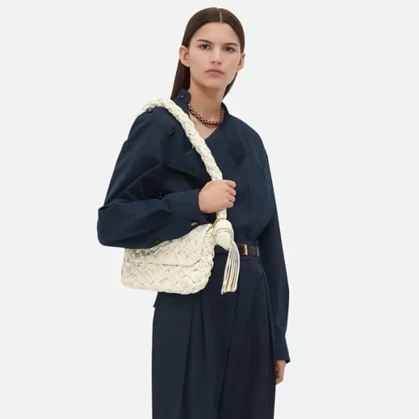 보테가 베네타 여성 칼리메로 씨타 백 - Bottega Veneta Womens Kalim… - 1