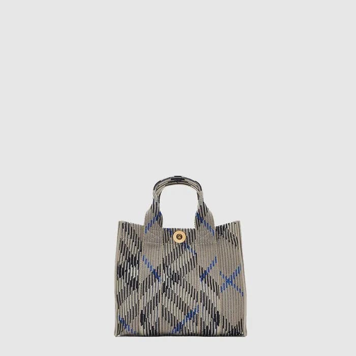 버버리 여성 미니 체크 니트 토트 - Burberry Womens Mini Check Kn… - 1