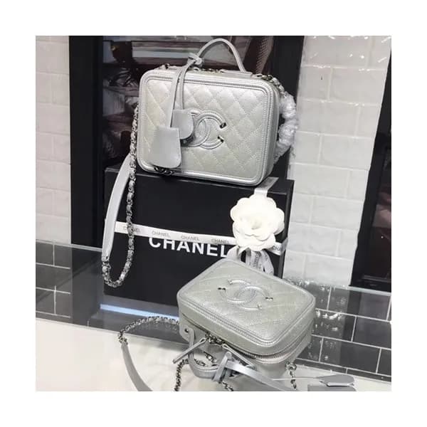Chanel Women Leather Tote Shoulder Bag ,16/21CM - … - 1