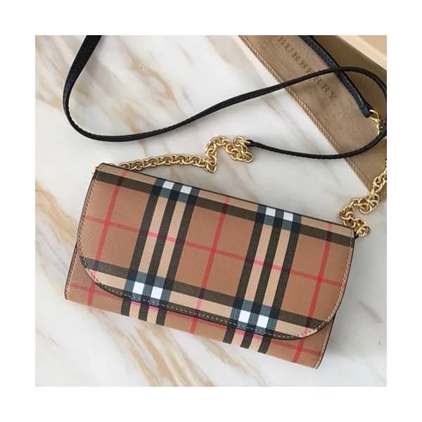 [빈티지]Burberry 2019 Vintage Check Shoulder Bag, 21c… - 1