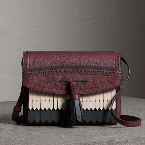 Burberry 2019 Tassel Shoulder Cross Bag, 25cm - 버버… - 1