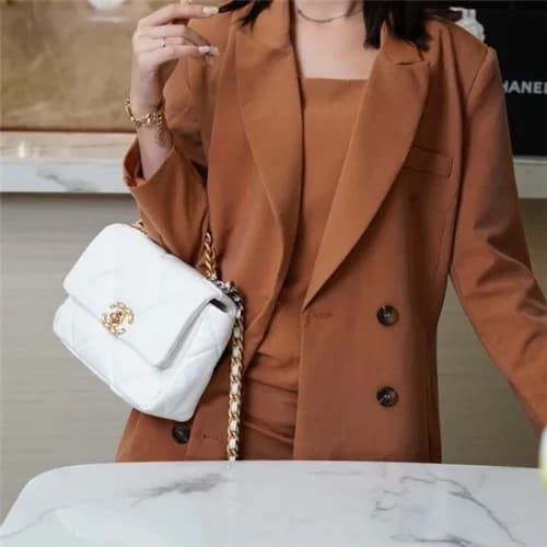 Chanel 2020 Women's Leather Tote Shoulder Bag,… - 1