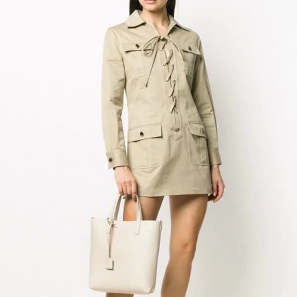 입생로랑 여성 화이트 쇼핑백 - Saint Laurent Womens White Shopp… - 1