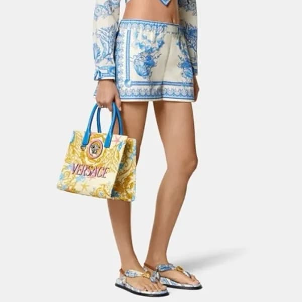 베르사체 여성 실크 쇼츠 - Versace Womens Silk Shorts - vec72… - 1