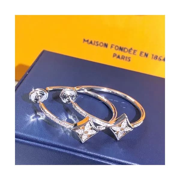 Louis Vuitton 2020 Ladies Earring - 루이비통 2020 여성용… - 1