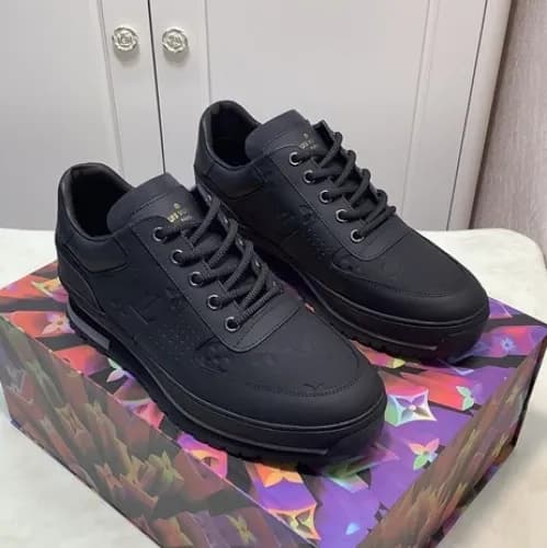 Louis Vuitton 2021 Men's Leather Sneakers - 루이… - 1