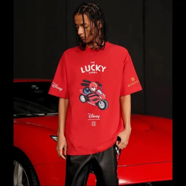 지방시 남성 크루넥 레드 반팔티 - Givenchy Mens Red Short Sleeve… - 1