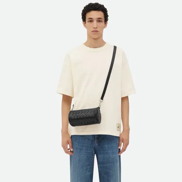 보테가 베네타 남성 블랙 크로스백 - Bottega Veneta Mens Black Cro… - 1