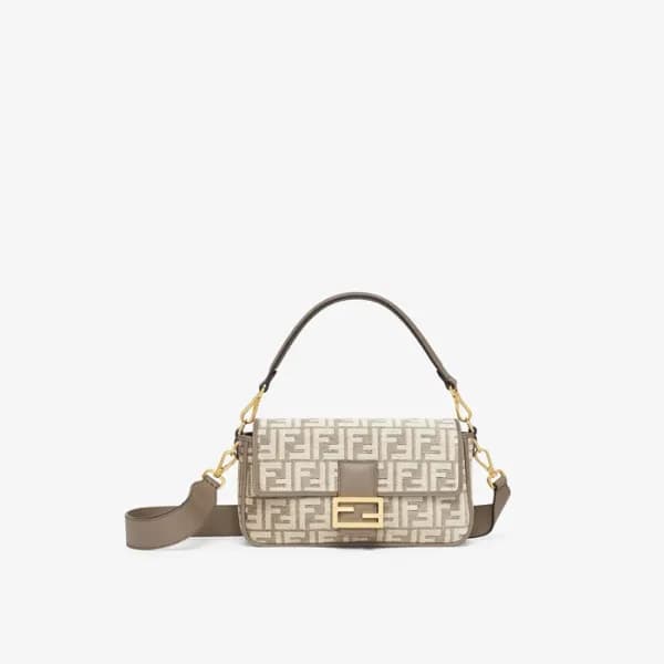 펜디 여성 FF 바게트 백 - Fendi Womens FF Baguette Bag - fe… - 1