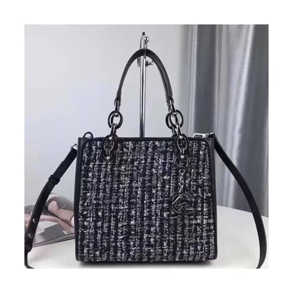Michael Kors Cynthia Tote Shoulder Bag, 23CM - 마이클… - 1