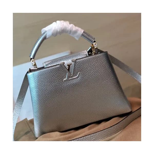 Louis Vuitton 2019 Capucines Tote Shoulder Bag,27/… - 1