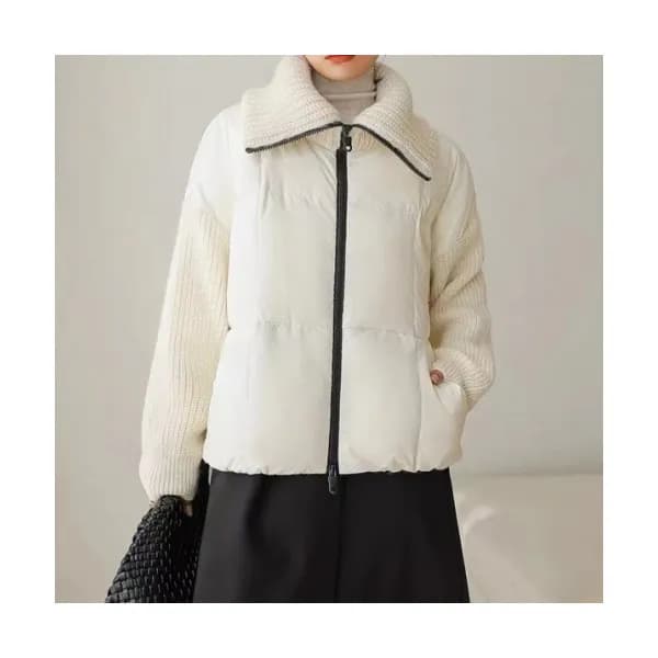Moncler Womens Patch Logo Modern Duck Down Paddin… - 1