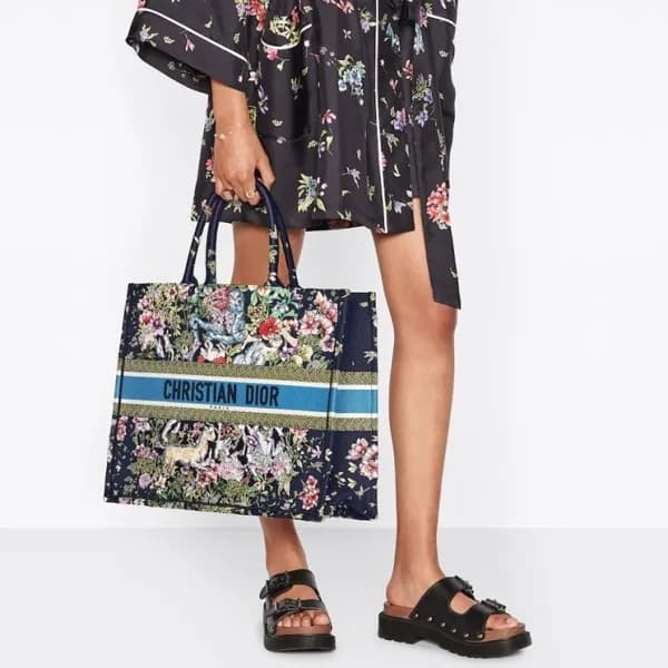 디올 여성 블루 북토트 - Dior Womens Blue Book Tote - dio207… - 1