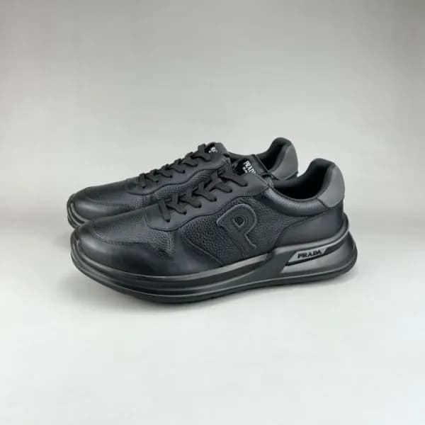 프라다 남성 블랙 스니커즈 - Prada Mens Black Sneakers - pr37x - 1