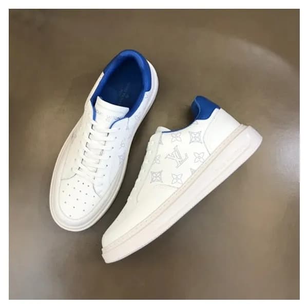 루이비통 남성 블루탭 스니커즈 - Louis vuitton Mens Blue Sneaker… - 1