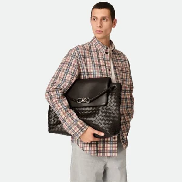 보테가베네타 남성 라지 안디아모 메신저 백 - Bottega veneta Mens Larg… - 1
