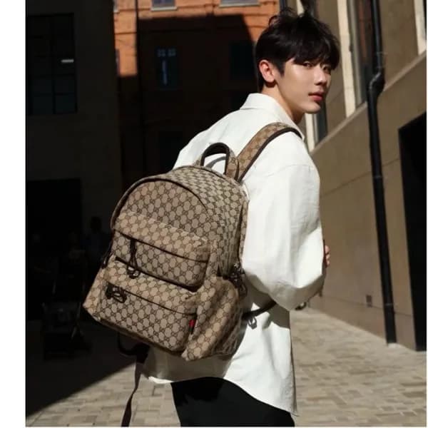 구찌 남성 GG 캔버스 미디엄 백팩 - Gucci Mens GG Canvas Medium … - 1