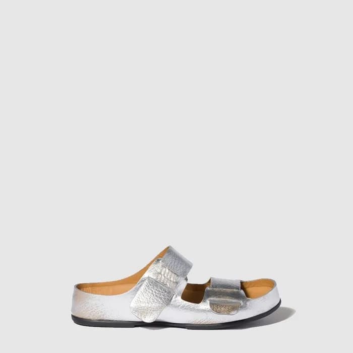 미우미우 여성 블리치드 가죽 샌들 - Miumiu Womens Bleached Leathe… - 1