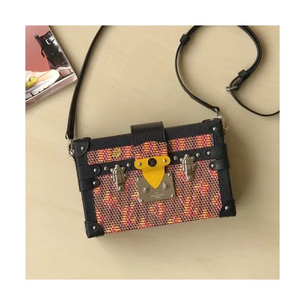 Louis Vuitton 2019 Nicolas Ghesquiere Shoulder Cro… - 1