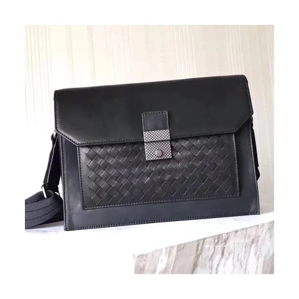 Bottega Veneta 2019 Leather Messenger Shoulder Bag… - 1