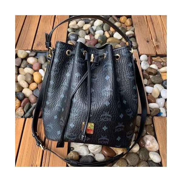 MCM 2019 Visetos Bucket Tote Shoulder Bag,26cm - 엠… - 1