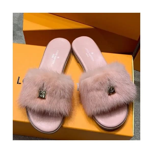Louis Vuitton 2019 Ladies Mink Fur Slipper - 루이비통 … - 1