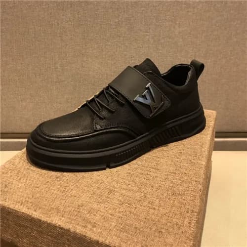 Louis Vuitton 2020 Men's Leather Sneakers - 루이… - 1