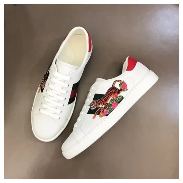 구찌 남/녀 화이트 스니커즈 - Gucci Unisex White Sneakers- gu5… - 1