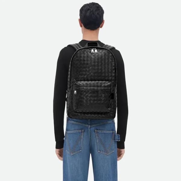 보테가베네타 남성 클래식 블랙 백팩 - Bottega veneta Mens Black Ba… - 1